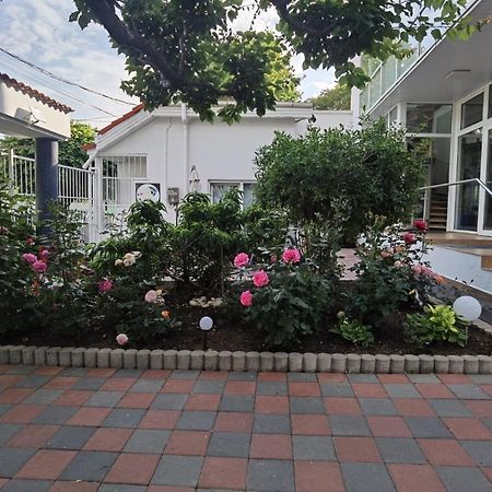 Fitness House With Garden Hotel Constança Exterior foto